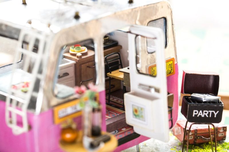 Bouwpakket Dollhouse Miniature | Happy Camper - Afbeelding 9