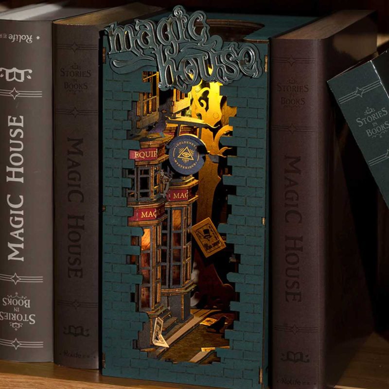 Boekensteun Magic House | Bouwpakket