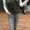 khaki gilet 1