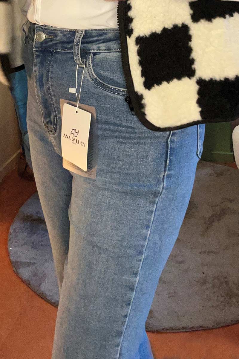 Alternative view of Jeans Straight Ana & Lucy