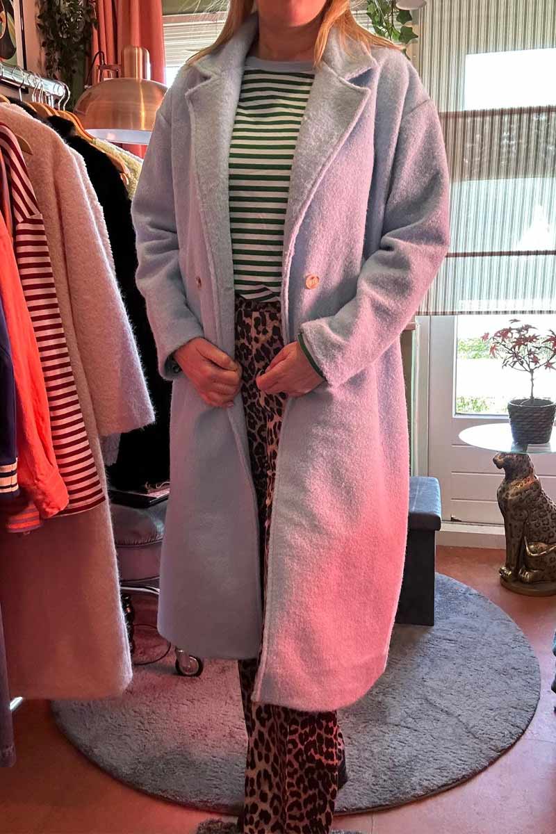 Alternative view of Lange Jas Babyblue