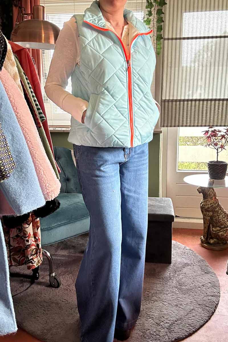 Alternative view of Gewatteerd Giletje met Rits - Turquoise